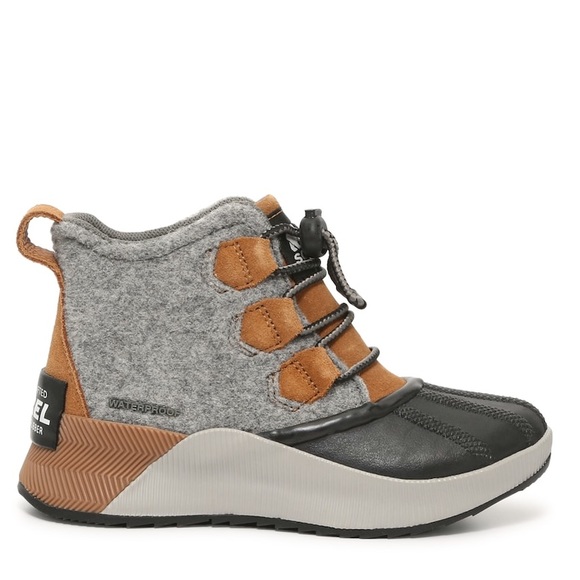 Sorel Other - SOREL Kids Boots | Youth Out N About™ Classic Waterproof Duck Boot | 7-8 Yrs